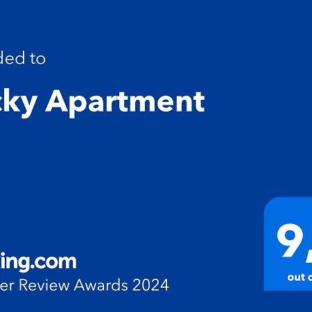 Lucky Apartment Golfo Aranci Eksteriør billede
