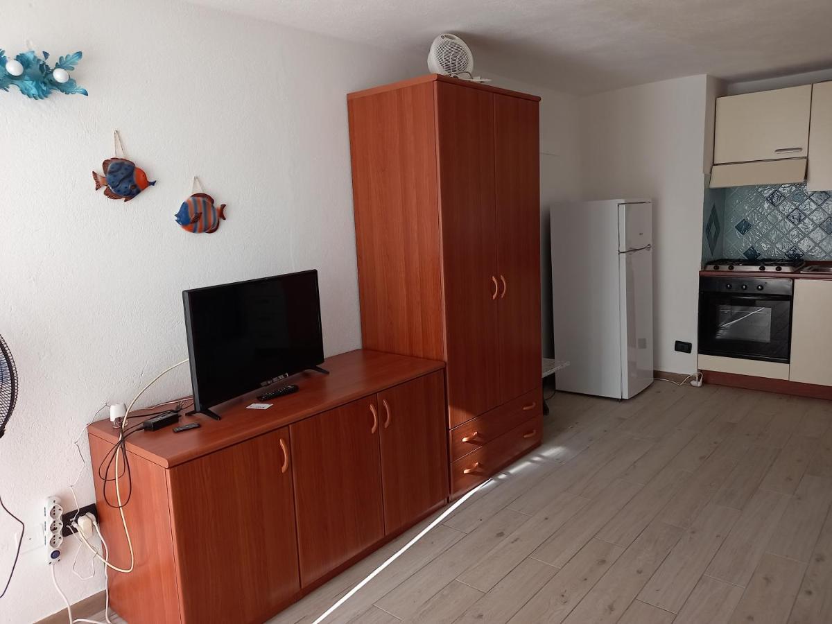 Lucky Apartment Golfo Aranci Eksteriør billede