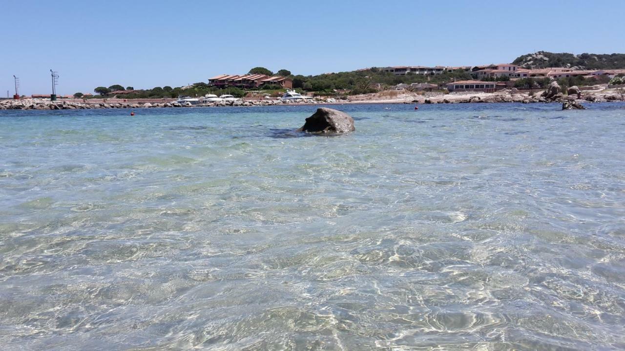 Lucky Apartment Golfo Aranci Eksteriør billede